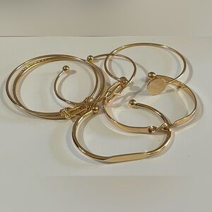 NEW 5 PC. Gold Bangle Bracelet Set